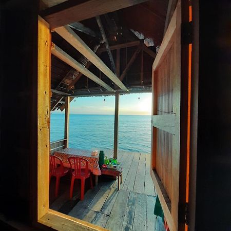 Nyanse Homestay - Raja Ampat Besir Exterior foto