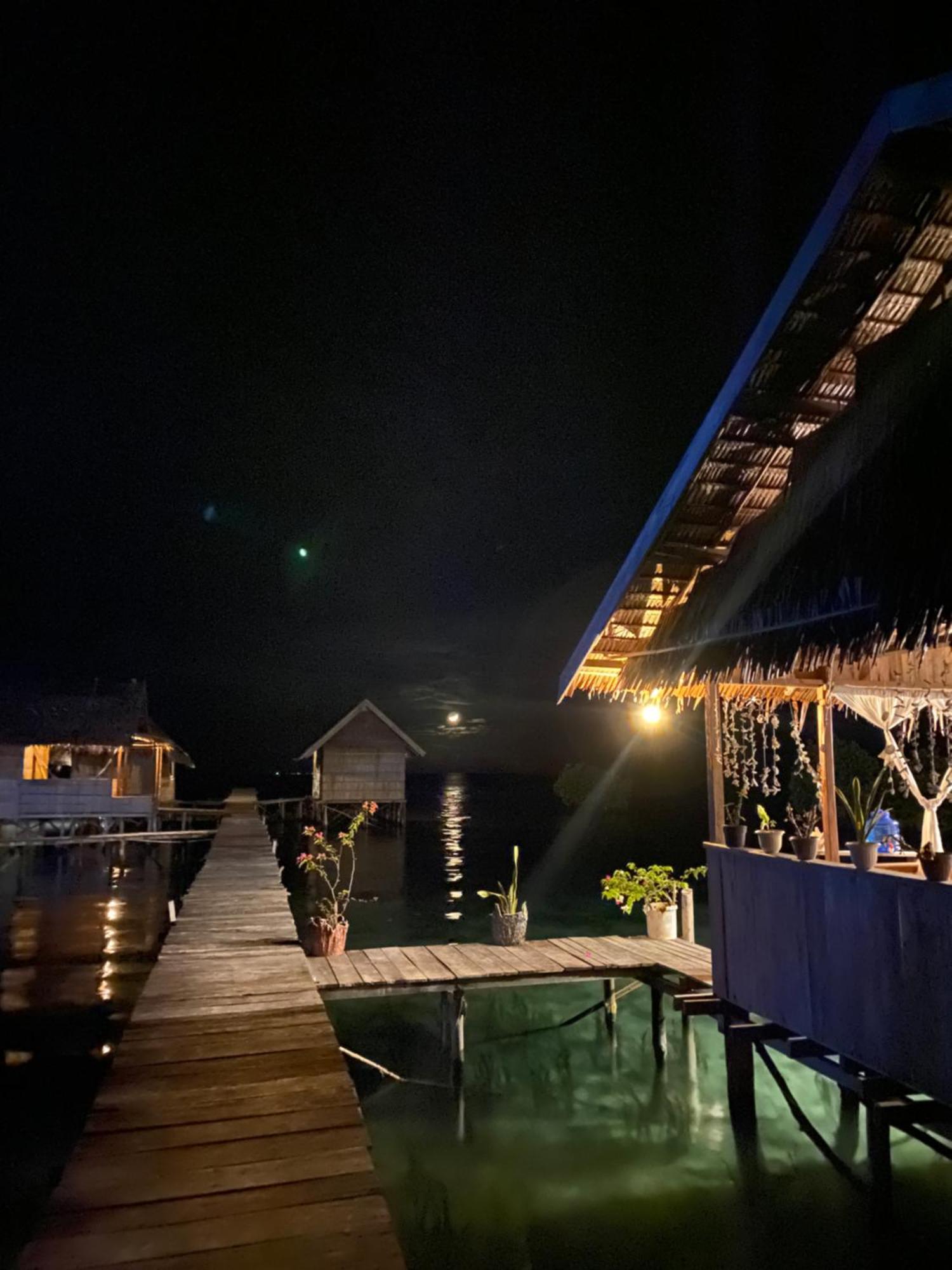 Nyanse Homestay - Raja Ampat Besir Exterior foto