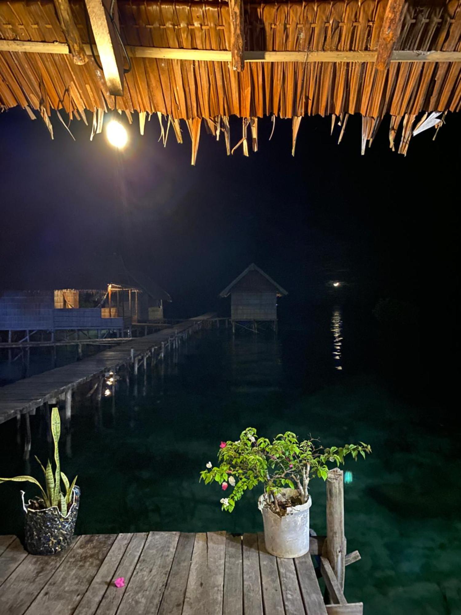 Nyanse Homestay - Raja Ampat Besir Exterior foto