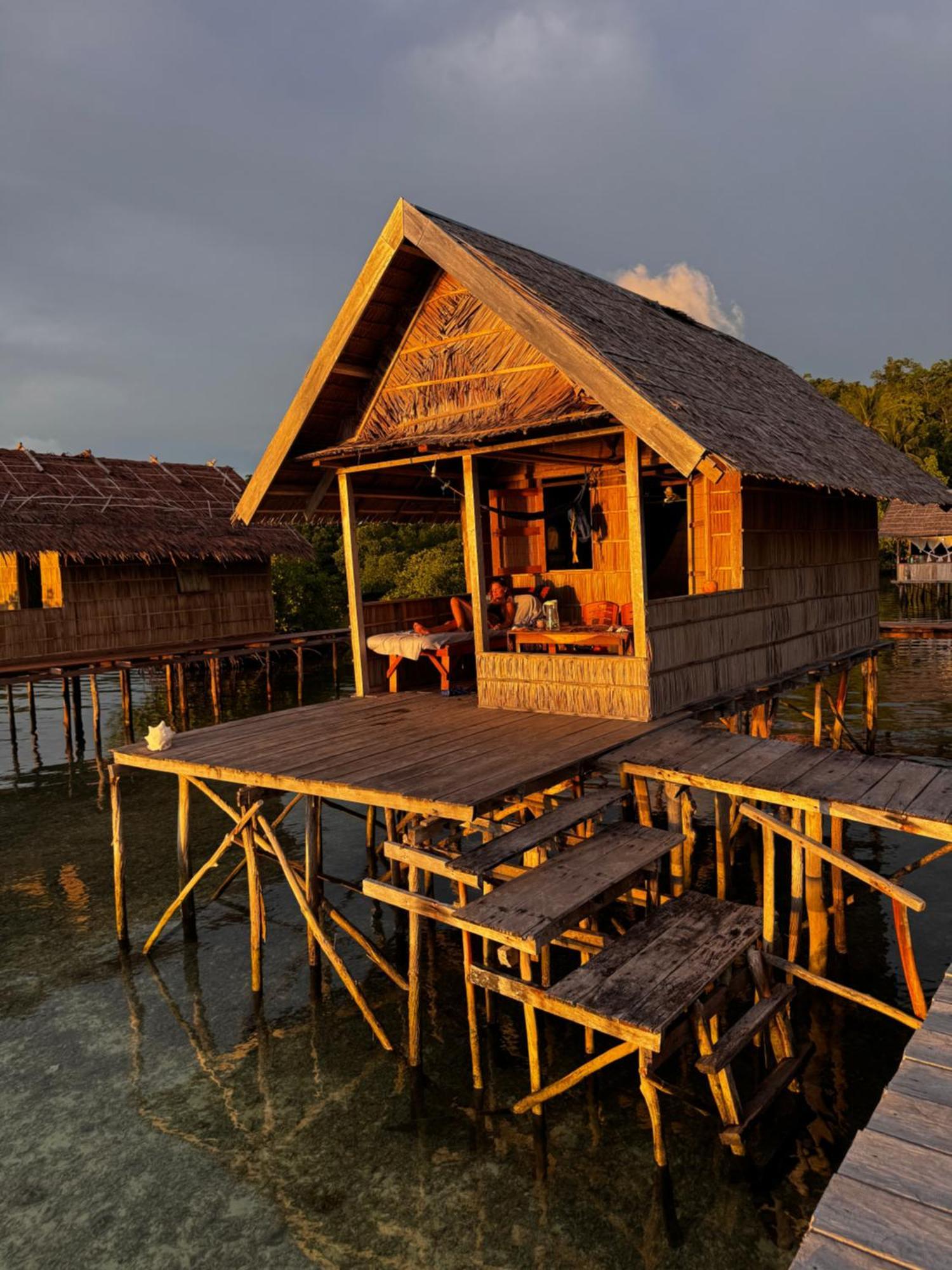 Nyanse Homestay - Raja Ampat Besir Exterior foto
